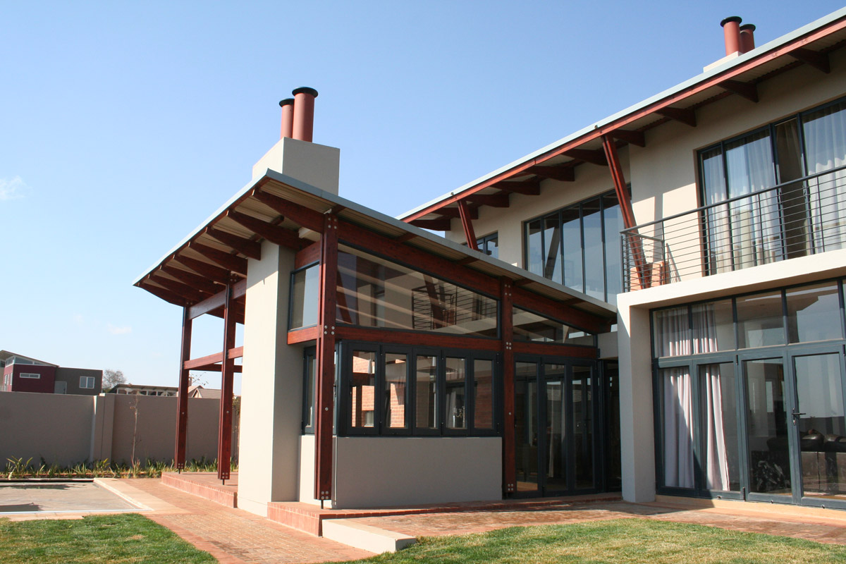Joe Ferreira Architects - House Roux